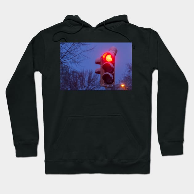 Traffic lights, traffic lights, snow, winter, dusk, evening Hoodie by Kruegerfoto